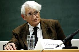 Porträt von Jürgen Habermas, dessen Theorien wie der Verfassungspatriotismus von Georg Schroeter im Artikel kritisch hinterfragt werden.